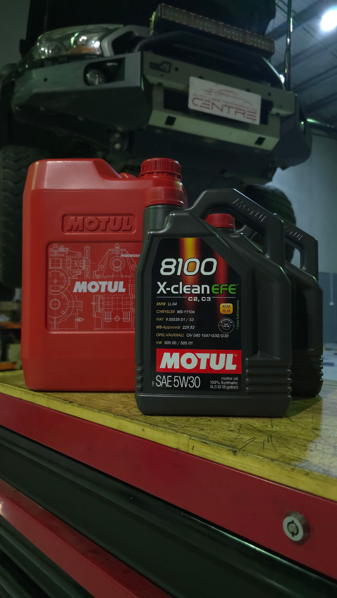 Motul 8100 X-clean EFE 5W30 full-synthetic engine oil at Auto Labs workshop